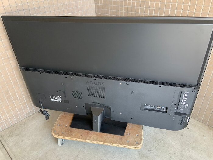 液晶テレビ