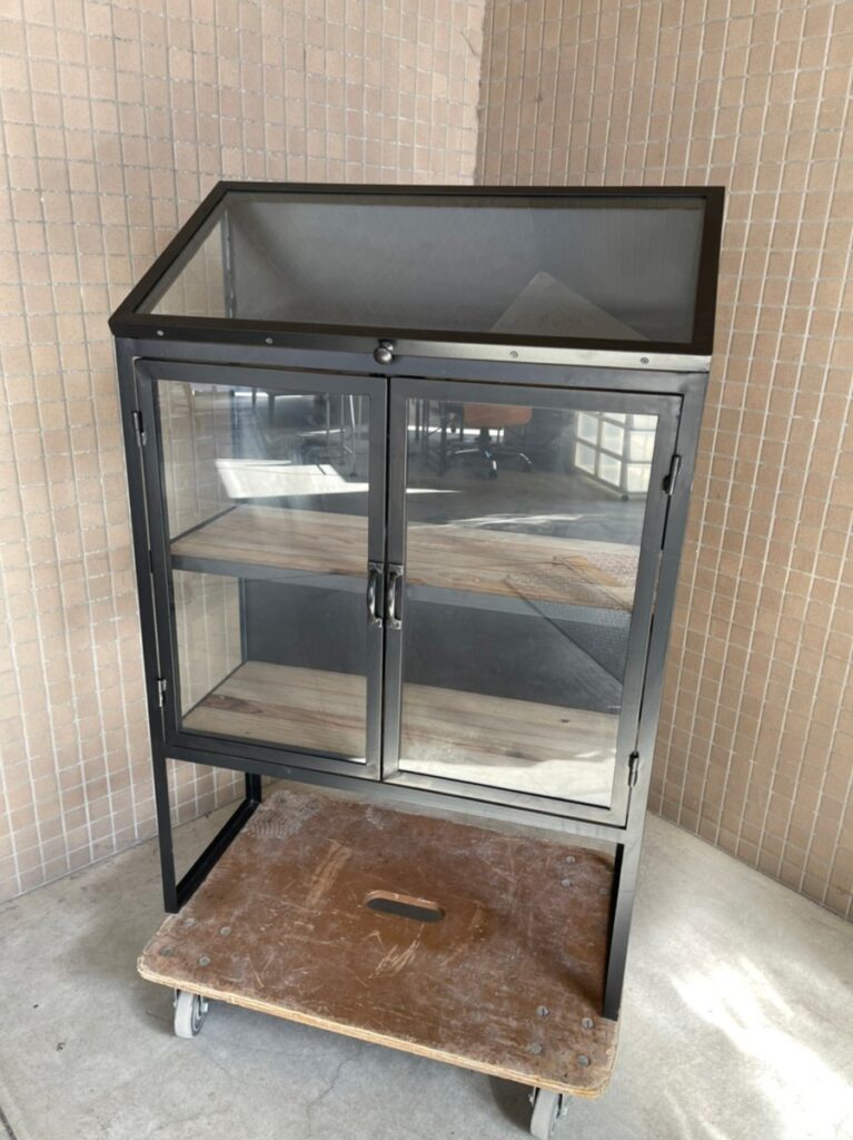 東京都千代田区S様邸にて、遺品整理に伴う不用品の出張買取を実施させていただきました！