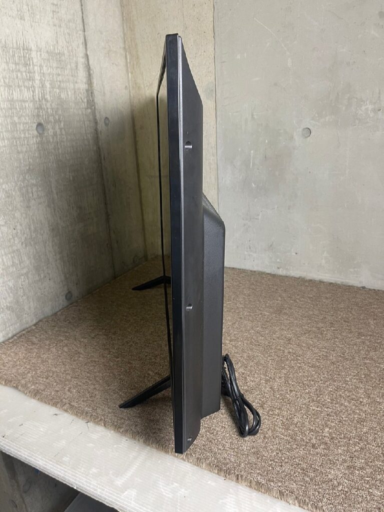 液晶テレビ