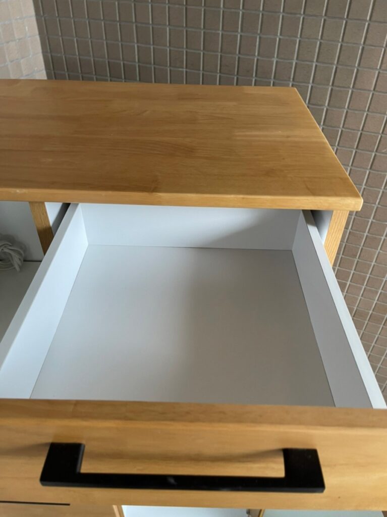 キッチンボード