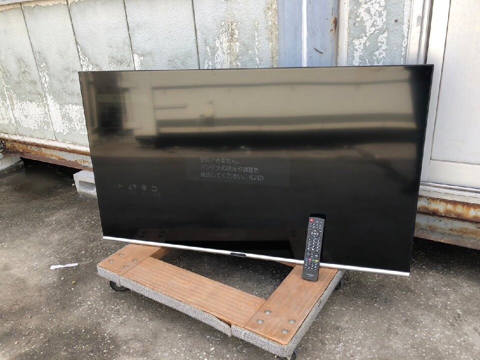 液晶テレビ
