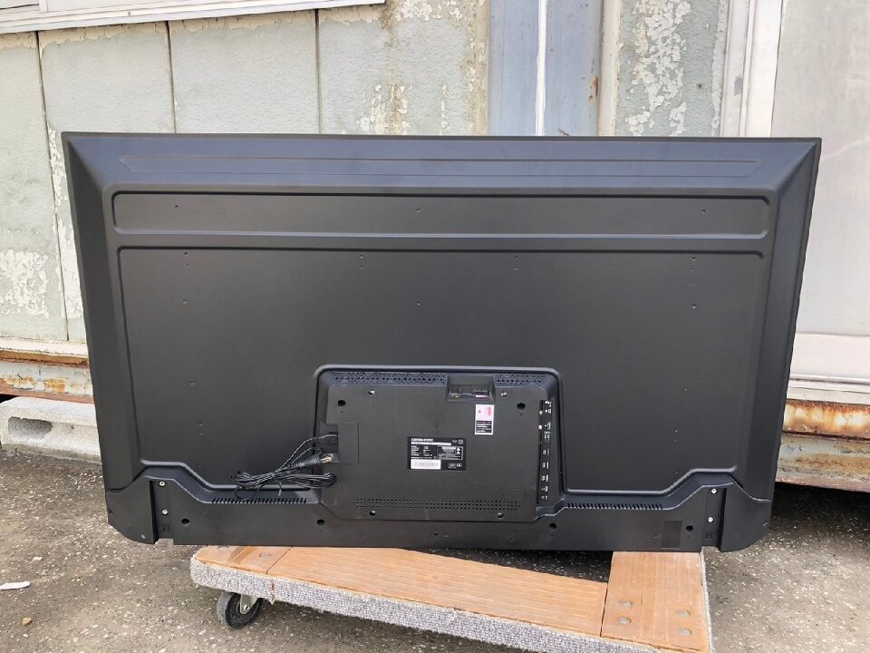 液晶テレビ
