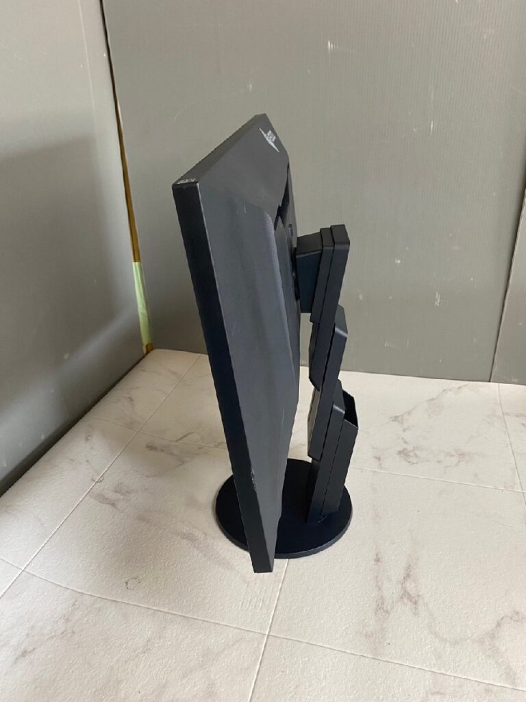 液晶ディスプレイ