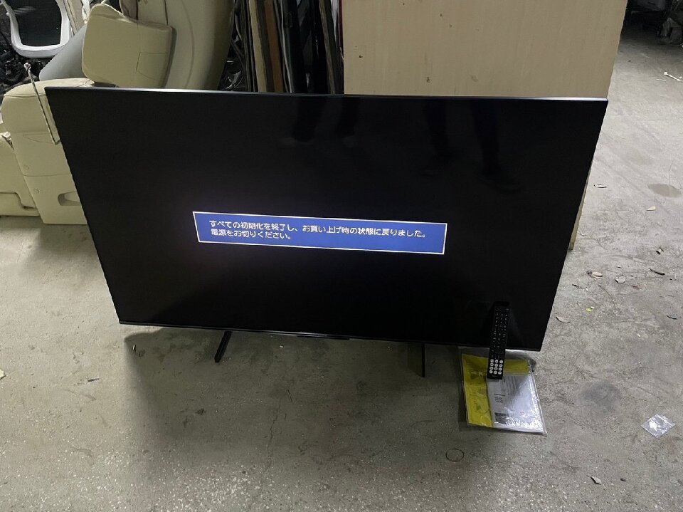 ・4K内蔵65V液晶テレビ